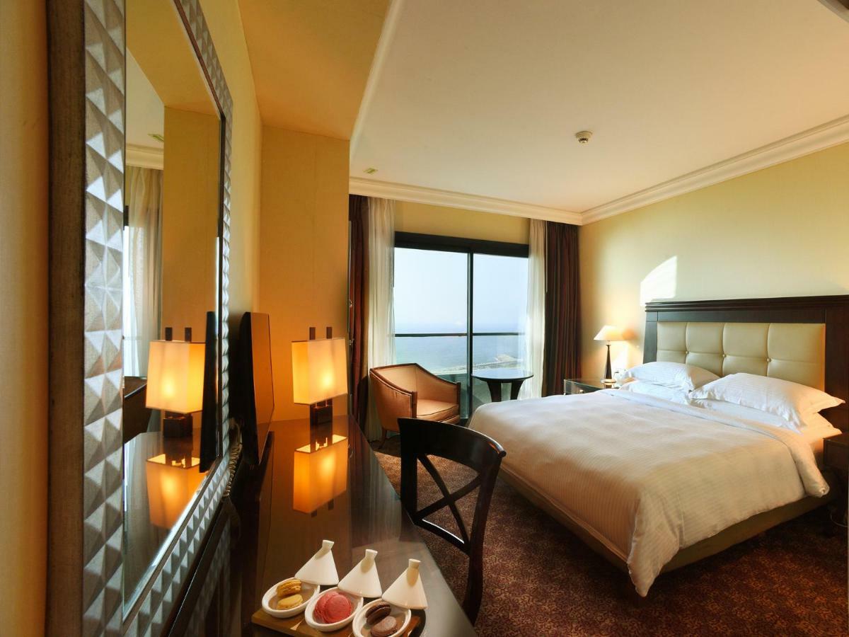 Raouche Arjaan By Rotana Beirut
