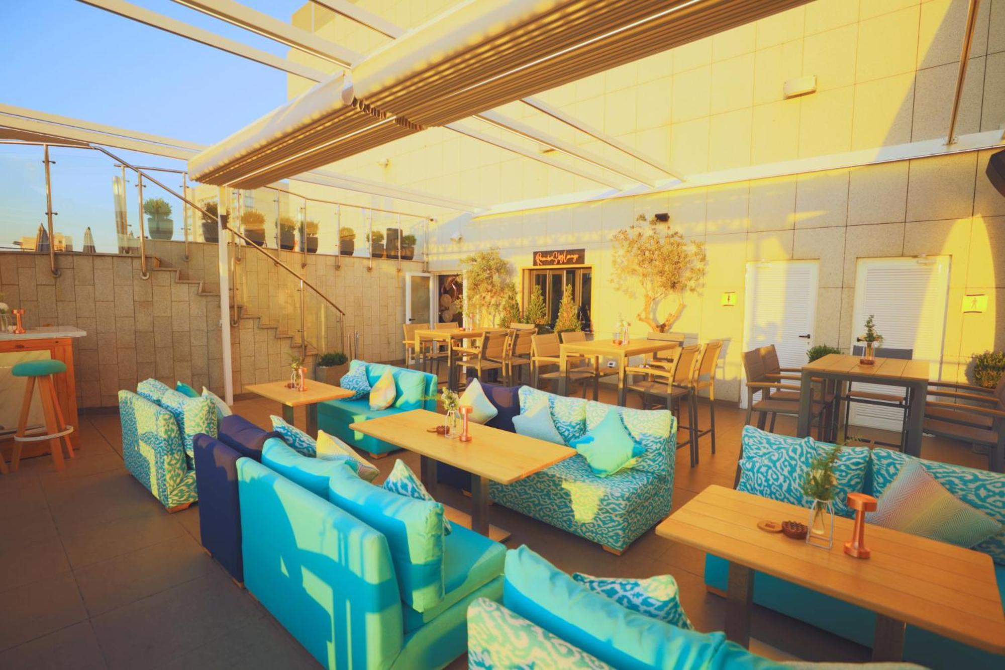 Aparthotel Raouche Arjaan By Rotana