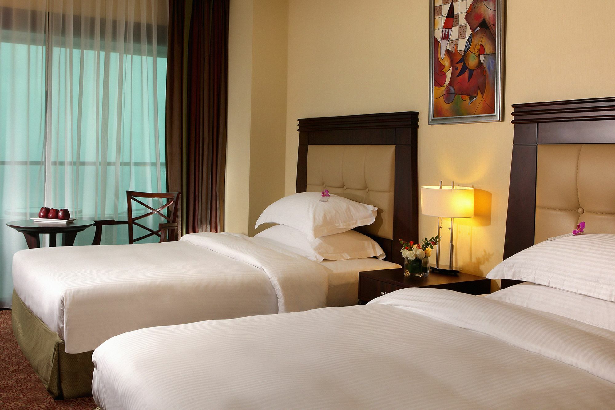 Aparthotel Raouche Arjaan By Rotana Beirut
